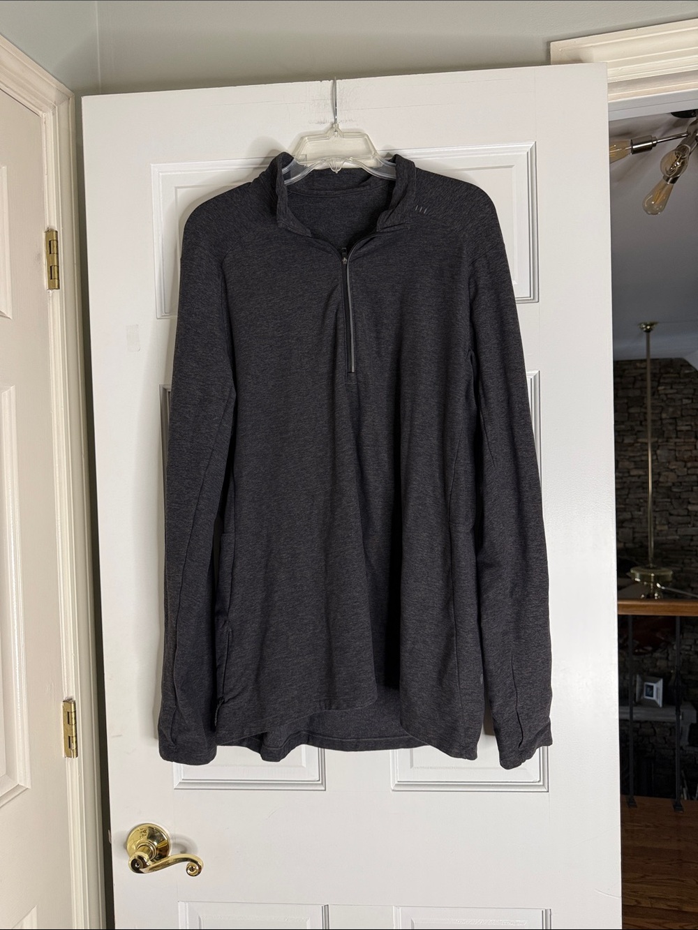 lululemon athletica Men's Dark Charcoal Quarter-Zip Pullover. Large. Lightweight